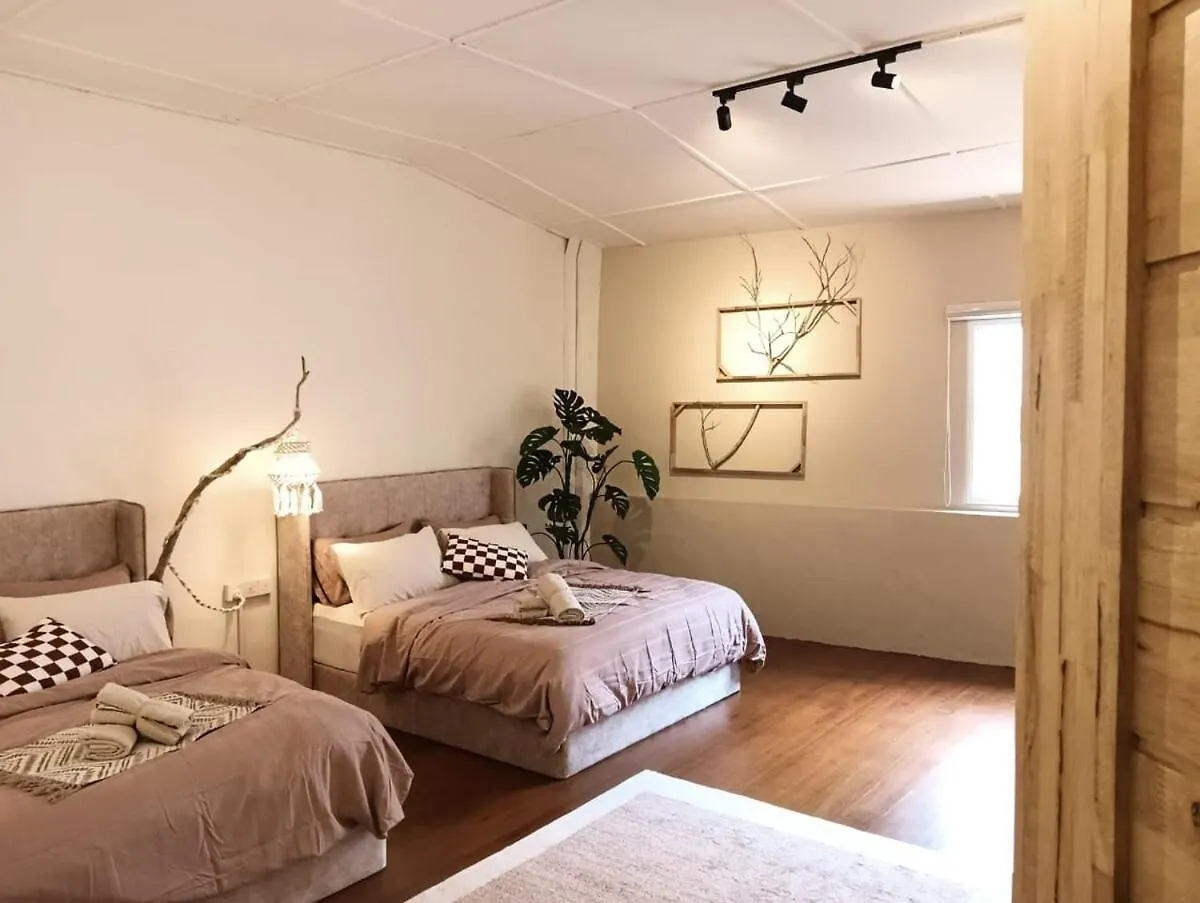 Senju Georgetown Heritage Prewarhouse 4Br 5-15 Pax Τζωρτζ Τάουν