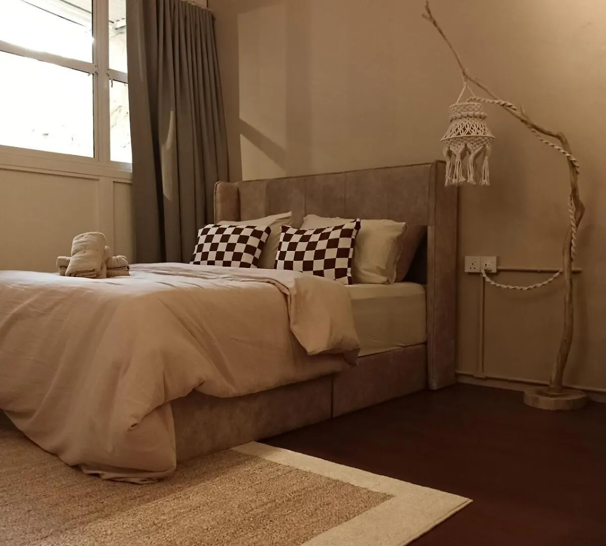 Senju Georgetown Heritage Prewarhouse 4Br 5-15 Pax